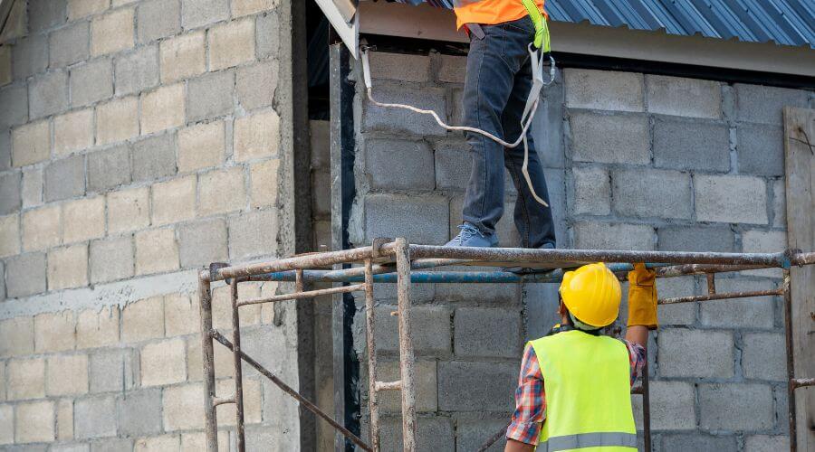Expert Emergency Roof Repairs services in Mountain, ND